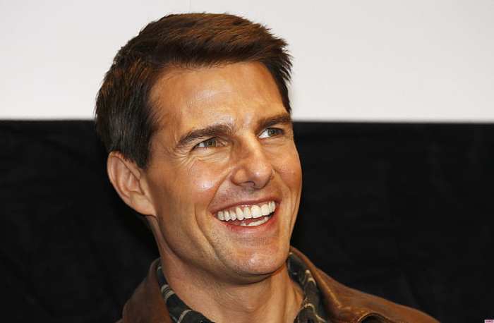 1366x768px | free download | HD wallpaper: Tom cruise in new hairstyle ... Celebrity fashion looks